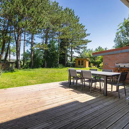 Maison Spacieuse Avec Jardin Et Animaux Admis - Fr-1-821-42 *